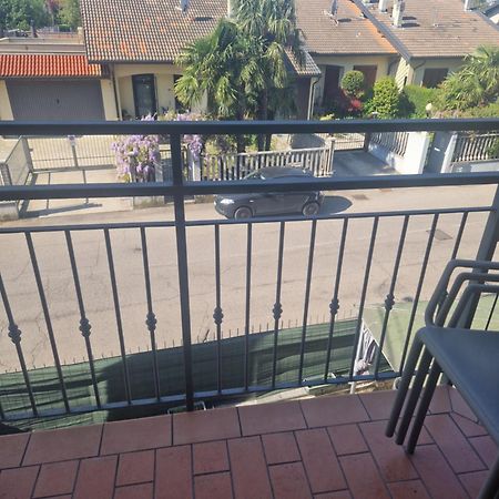 Iris Apartamento Cislago Exterior foto